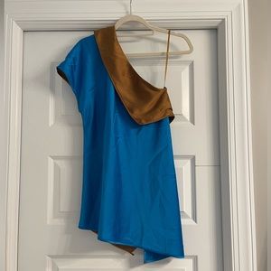 Diane von Furstenberg tops never worn